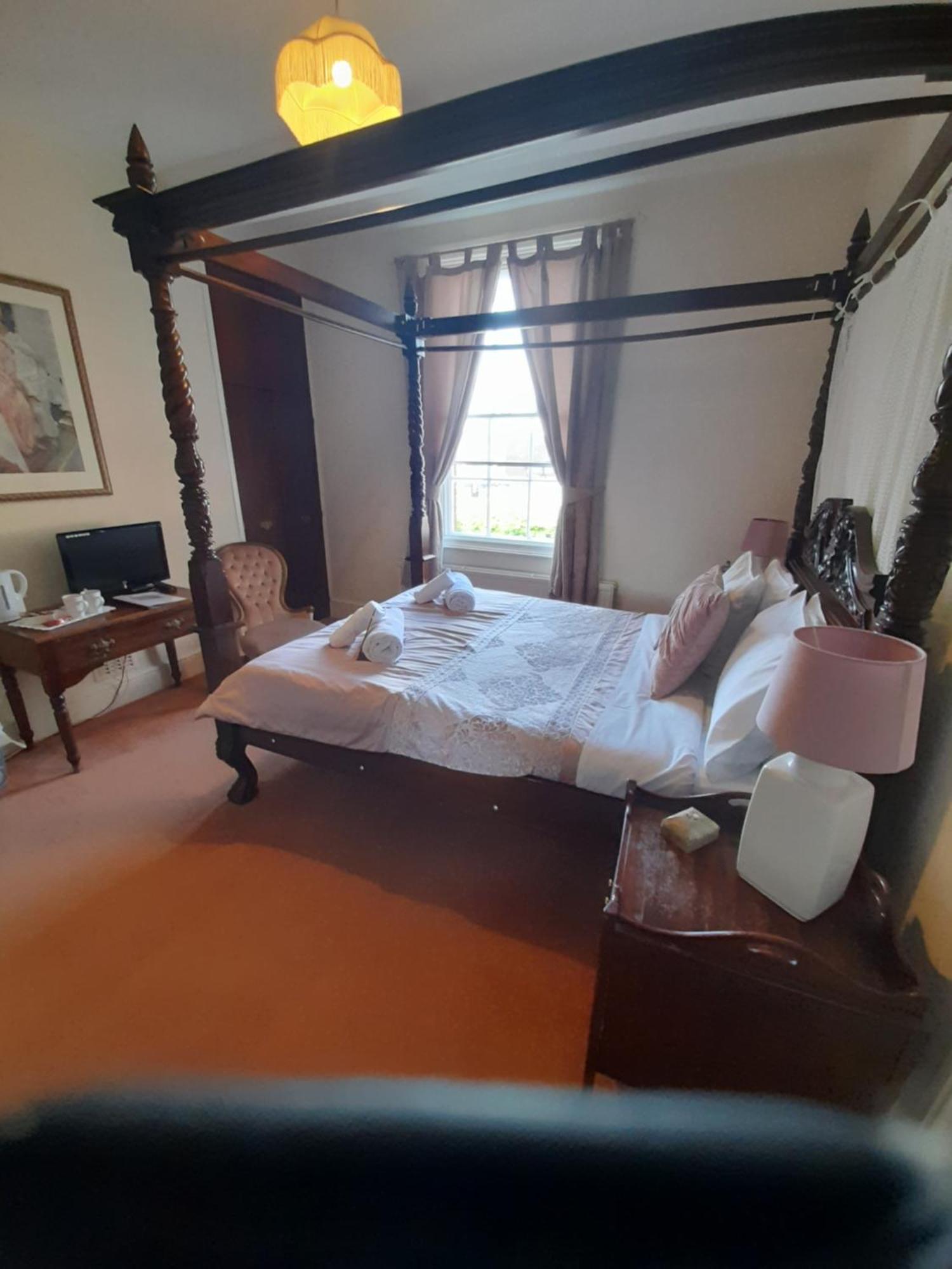 The Bank House Hotel Uttoxeter Eksteriør bilde