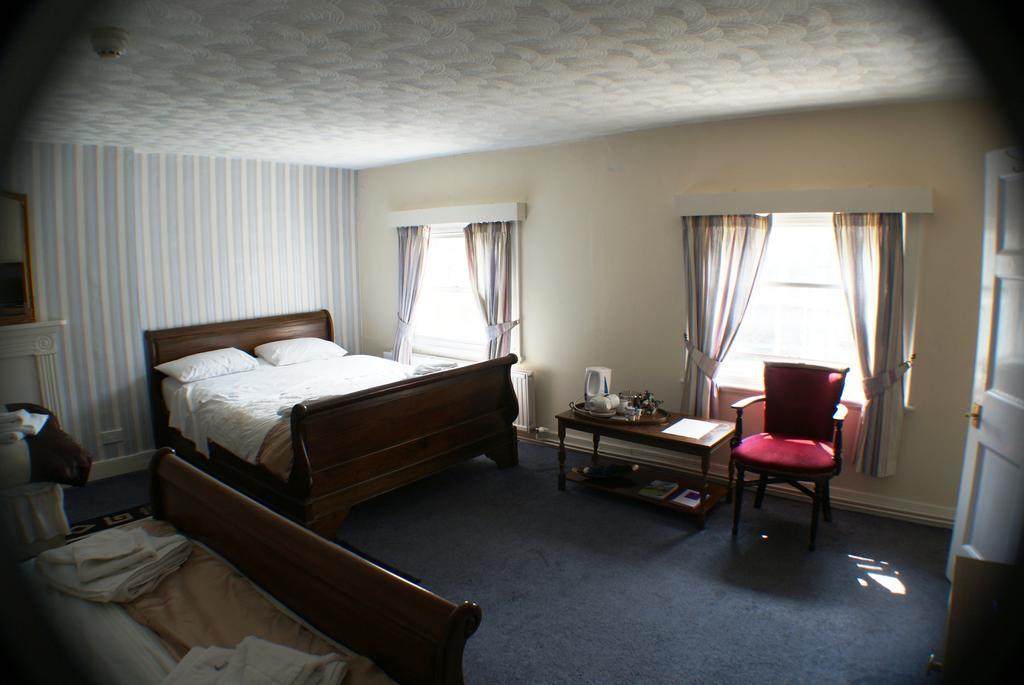 The Bank House Hotel Uttoxeter Eksteriør bilde